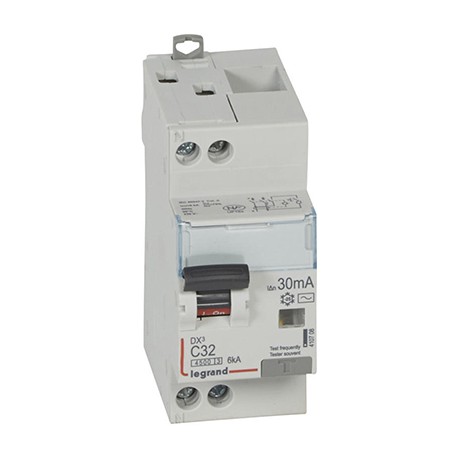 Disjoncteur différentiel DXᶾ 4500 - Vis/vis - 32A - AC - 6kA - 30mA