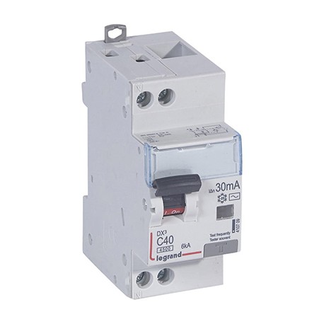 Disjoncteur différentiel DXᶾ 4500 - Vis/vis - 40A - AC - 10kA - 30mA