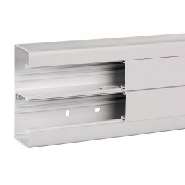 Goulotte PVC Optiline 45 à clipsage direct - L140 x H55 mm