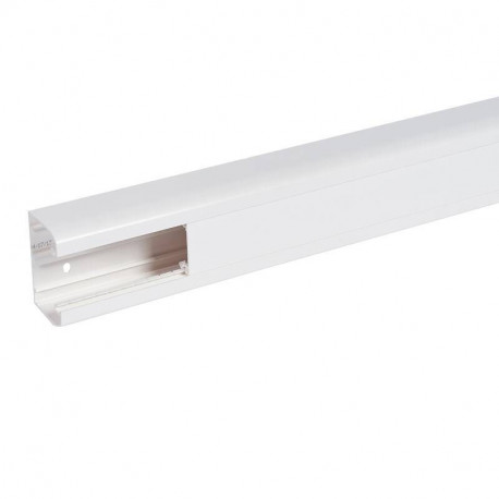 Goulotte 50x80 à clippage direct Programme Mosaïc - 1 couv 45mm - L. 2.5m - Blanc