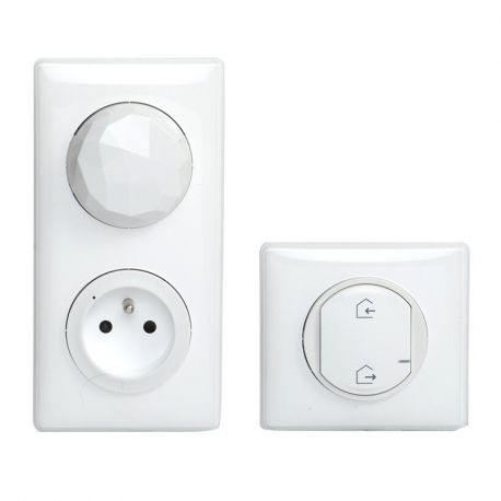 Pack de démarrage installation connectée Céliane avec Netatmo 1 prise Control + 1 commande Départ/Arrivée - Blanc