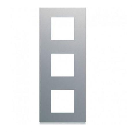 Plaque Hager Gallery - Verticale - 3 postes - Titane - Entraxe 57mm