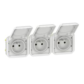 Triple prises de courant précâblée horizontale Plexo Legrand -16A 3x2P+T Plexo - IP55 - Blanc