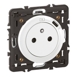 Prise 2P+T + USB Type-C Céliane Legrand - Avec support et enjoliveur - Blanc
