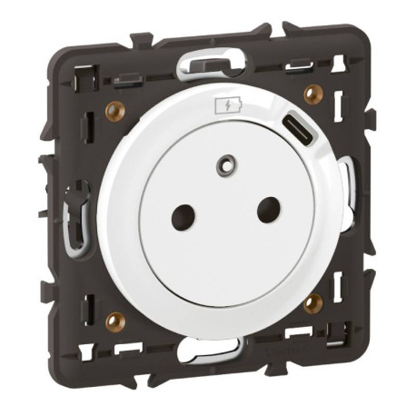 Prise 2P+T + USB Type-C Céliane Legrand - Avec support et enjoliveur - Blanc