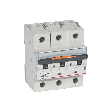 Disjoncteur DX³ 25kA arrivée haute et départ bas à vis 3P 400V~ - 63A - courbe D - 4,5 modules