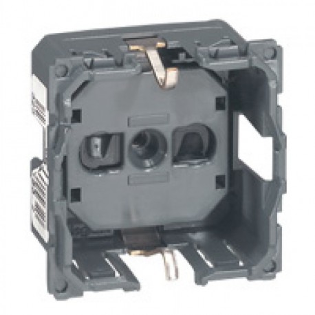 Prise de courant standard Germanique - Céliane - 16 A - 250 V - 2P+T