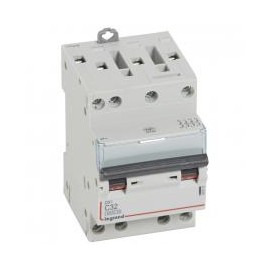 Disjoncteur DX³6000 10kA arrivée haute et départ bas à vis 4P 400V~ - 32A - courbe C - pour peigne HX³ optimisé