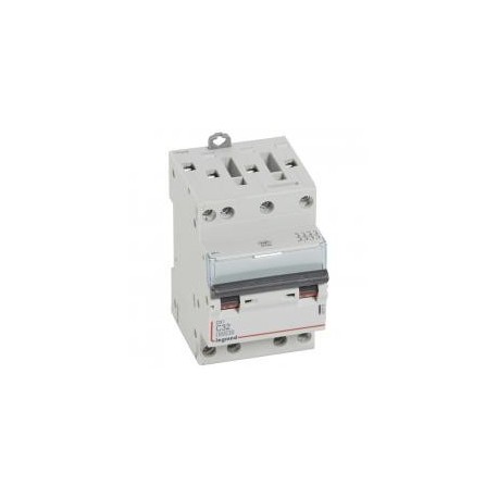 Disjoncteur DX³6000 10kA arrivée haute et départ bas à vis 4P 400V~ - 32A - courbe C - pour peigne HX³ optimisé