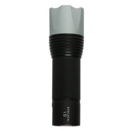 Torche LED - 5W - Distance du faisceau 250m - 420Lm - Noir