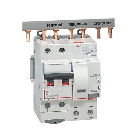 Disjoncteur différentiel DXᶾ 6000 - 2P - Vis/Vis - 10A - AC - 10kA - 30mA