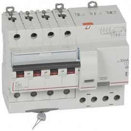 Disjoncteur différentiel monobloc DXᶾ 6000 - 4P - Vis/Vis - 40A - AC - 10kA - 30mA