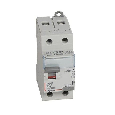 Interrupteur différentiel - 40A - 30mA - Type AC - 230V - Vis/vis - Haut/bas